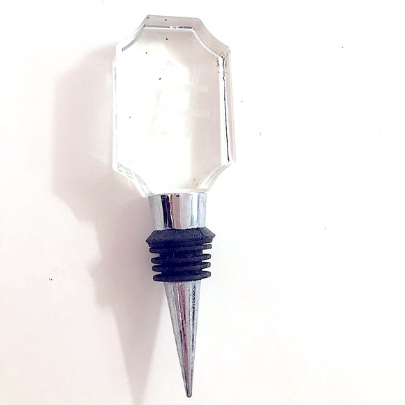 West elm clear glass  hashtag wine bottle stopper - Picture 1 of 11